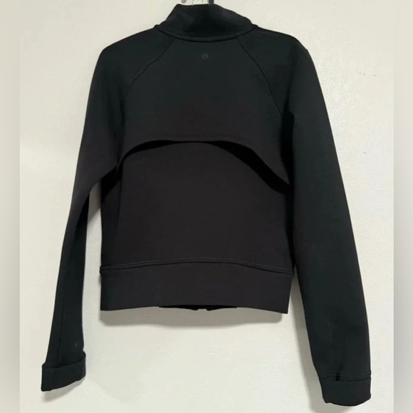 Lululemon size 6 black zip up stretchy bomber jacket with breathable mesh - Picture 3 of 6